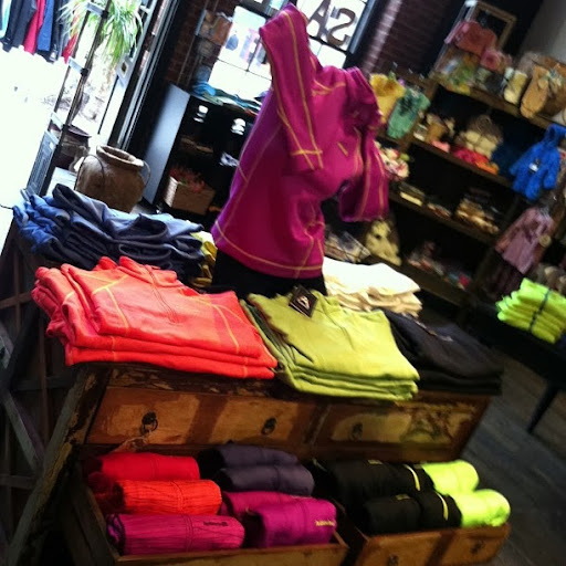 Clothing Store «Avalanche Company Store», reviews and photos, 24 Front St, Salem, MA 01970, USA