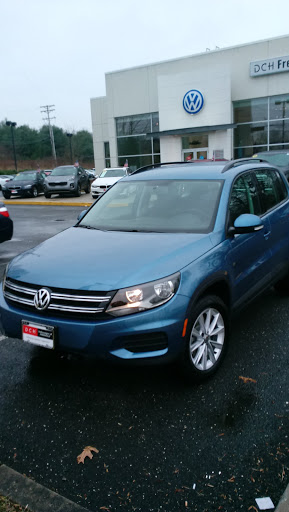 Volkswagen Dealer «DCH Volkswagen of Freehold», reviews and photos, 4360 U.S. 9, Freehold, NJ 07728, USA