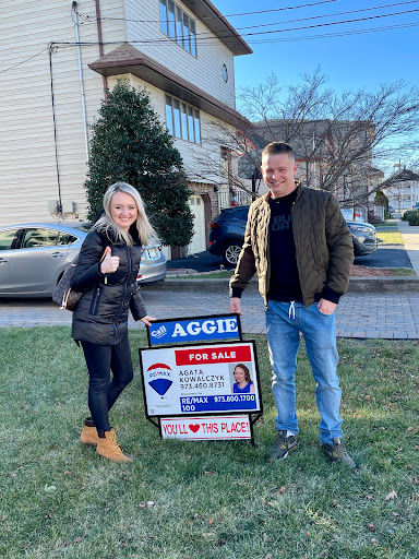 Real Estate Agency «Re/Max Home Experts: Agata Kowalczyk», reviews and photos, 48 Locust Ave, Wallington, NJ 07057, USA