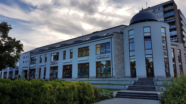 Gödöllő, Szabadság tér 1, 2100