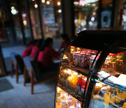 Starbucks Platform Wongwian Yai photo