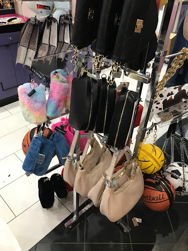 Fashion Accessories Store «Hot Point International Fashions», reviews and photos, 342 E Fordham Rd, Bronx, NY 10458, USA
