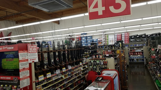 Department Store «Bi-Mart», reviews and photos, 2900 Haworth Ave, Newberg, OR 97132, USA