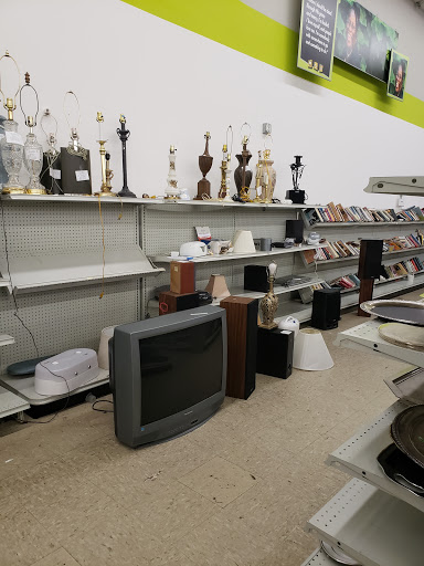 Thrift Store «Atlanta Mission Thrift Store», reviews and photos, 1140 Roswell Rd, Marietta, GA 30062, USA