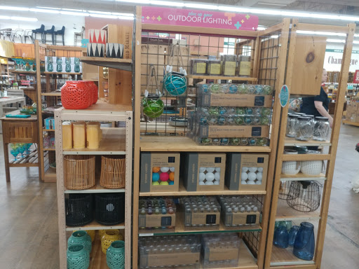 Furniture Store «Cost Plus World Market», reviews and photos, 1480 Apalachee Pkwy, Tallahassee, FL 32301, USA