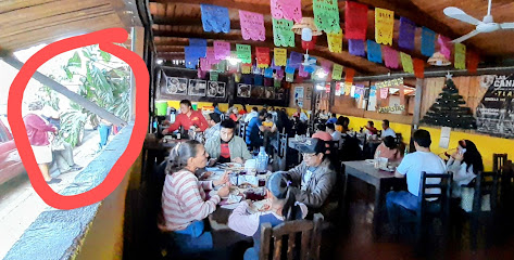 Carnes asadas las canastas sucursal ZAACHILA - Pezelao 111, Barrio de Lexio, 71313 Villa de Zaachila, Oax., Mexico