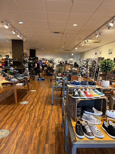 Shoe Store «Market Street Shoes», reviews and photos, 2232 NW Market St #101, Seattle, WA 98107, USA