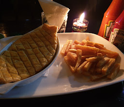 Molly Malones Irish Pub photo