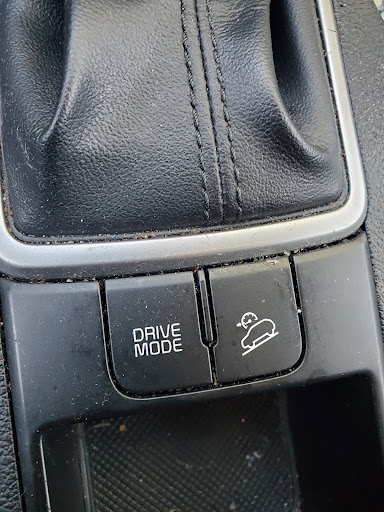 Auto Parts Store «Pep Boys Auto Parts & Service», reviews and photos, 6136 W Manchester Ave, Westchester, CA 90045, USA