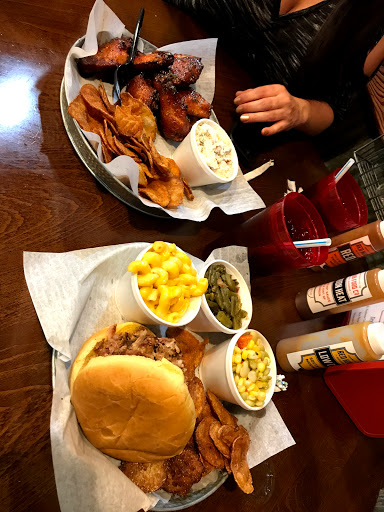 Barbecue Restaurant «Red Hub Food Co.», reviews and photos, 202 10th St NW, Charlottesville, VA 22903, USA