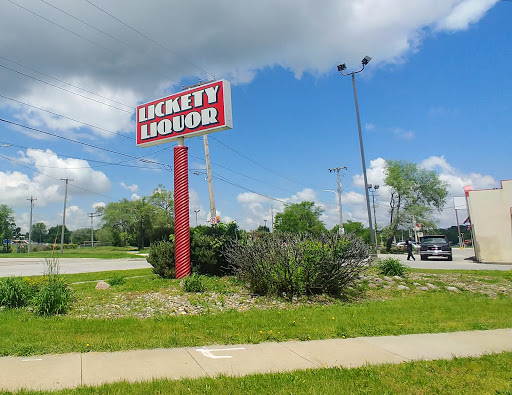 Liquor Store «Lickety Liquors», reviews and photos, 2501 Hubbell Ave, Des Moines, IA 50317, USA