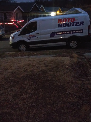 Plumber «Roto-Rooter Plumbing & Drain Services», reviews and photos, 1234 Hanley Industrial Ct, Brentwood, MO 63144, USA