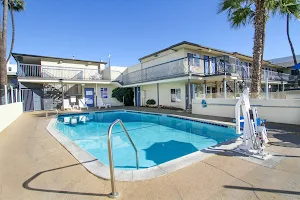 Motel 6 San Diego, CA - Airport - Harbor image