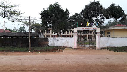 Trường Trung học cơ sở Lam Sơn