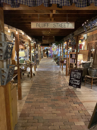 Gift Shop «Cannery», reviews and photos, 300 N Marquette Rd, Prairie du Chien, WI 53821, USA