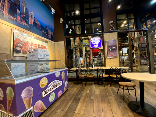 Chocolate Shop «Rocky Mountain Chocolate Factory», reviews and photos, 1419 1st Ave, Seattle, WA 98101, USA