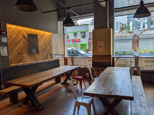 Supermarket «Foodcellar & Co.», reviews and photos, 43-18 Crescent St, Long Island City, NY 11101, USA