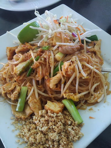 Shopping Mall «Promenade Shopping Center», reviews and photos, 7485 Rush River Dr, Sacramento, CA 95831, USA