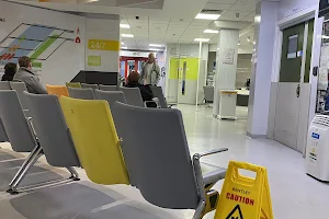Northern General Hospital Emergency Room image