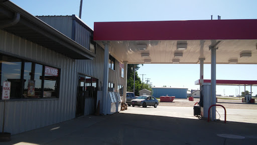Farmer's Union Oil Cenex in Garrison, North Dakota