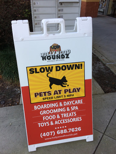 Pet Groomer «Hollywood Houndz Boutique, Spa & Hotel», reviews and photos, 4243 W Lake Mary Blvd, Lake Mary, FL 32746, USA