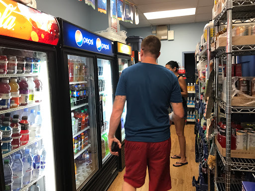 Convenience Store «The Market at Harbour Place», reviews and photos, 401 Channelside Walk Way, Tampa, FL 33602, USA