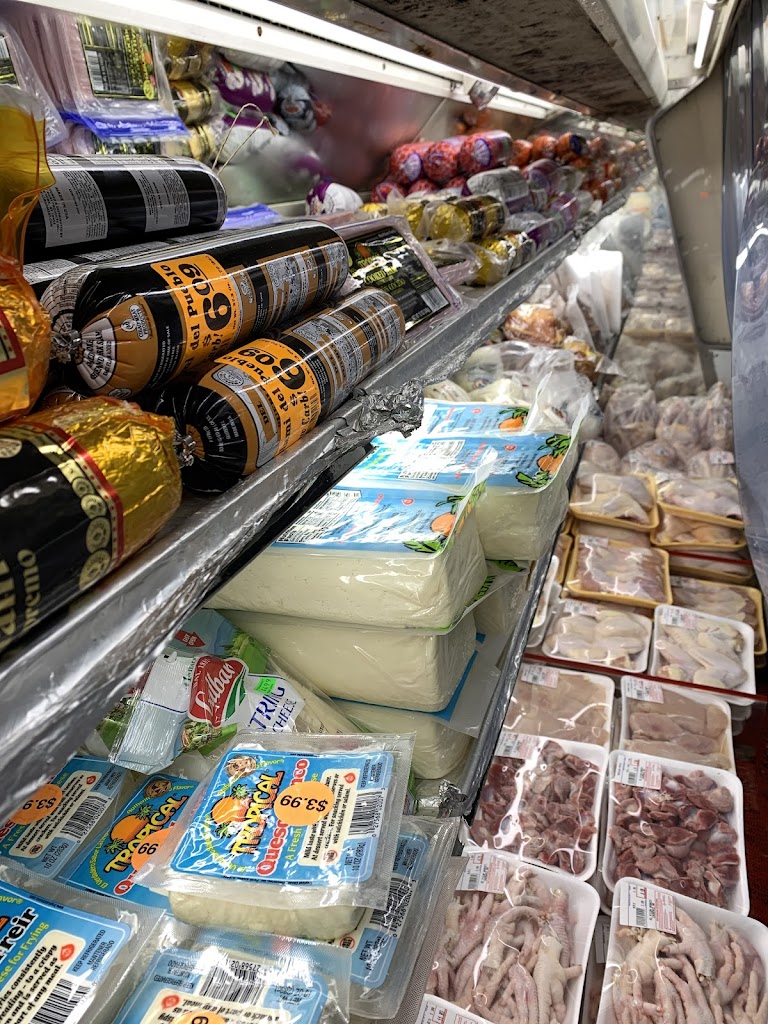 El Pilon Market Lawrence, MA 01841, Reviews, Hours & Contact