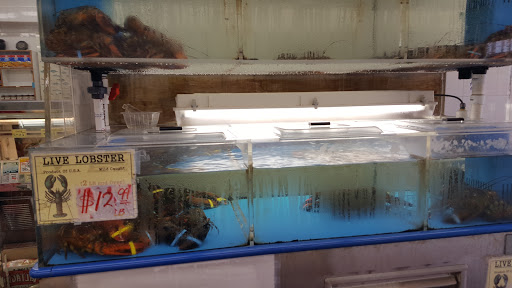 Shopping Mall «Woodrow Shopping Plaza», reviews and photos, 655 Rossville Ave, Staten Island, NY 10309, USA