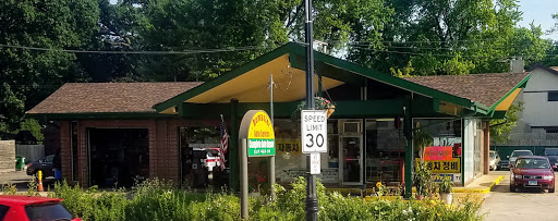 Auto Repair Shop «Dempster Auto Service», reviews and photos, 6147 Dempster St, Morton Grove, IL 60053, USA