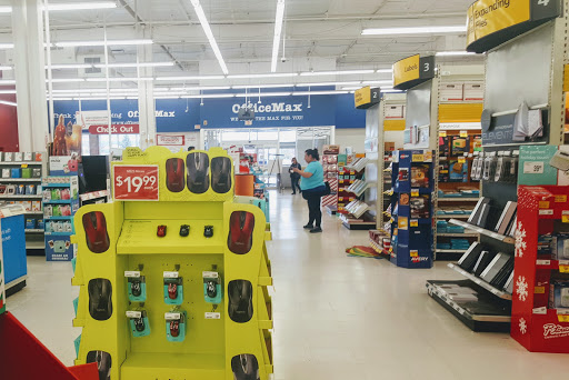 Office Supply Store «OfficeMax», reviews and photos, 5507 Touhy Ave, Skokie, IL 60077, USA