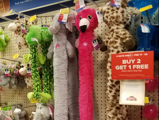 Pet Supply Store «PetSmart», reviews and photos, 220 Commerce Blvd, Fairless Hills, PA 19030, USA