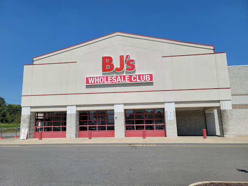 Warehouse club «BJ’s Wholesale Club», reviews and photos, 4365 Richmond Rd, Warrensville Heights, OH 44122, USA