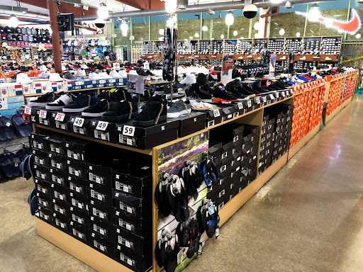 Shoe Store «Shoe City - Anaheim», reviews and photos, 101 E Ball Rd, Anaheim, CA 92805, USA