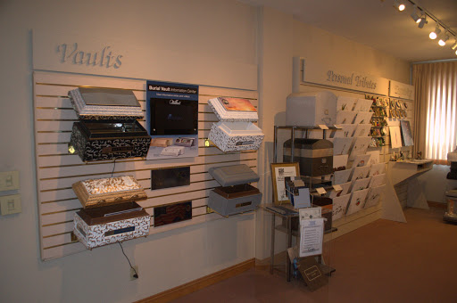 Funeral Home «Dicken Funeral Home-Cremation», reviews and photos, 323 Middle Ave, Elyria, OH 44035, USA