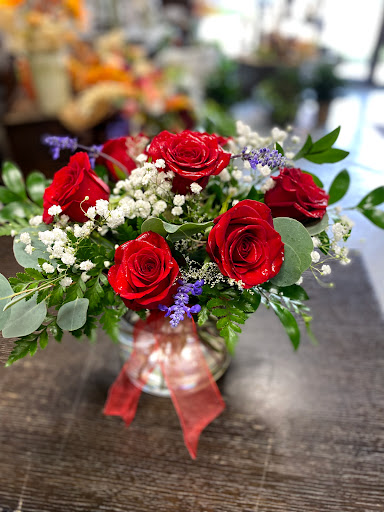 Florist «The Rosebud Flowers», reviews and photos, 501 Main St, Beech Grove, IN 46107, USA