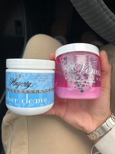 Jewelry Store «Venus Jewelers», reviews and photos, 1024 Easton Ave, Somerset, NJ 08873, USA