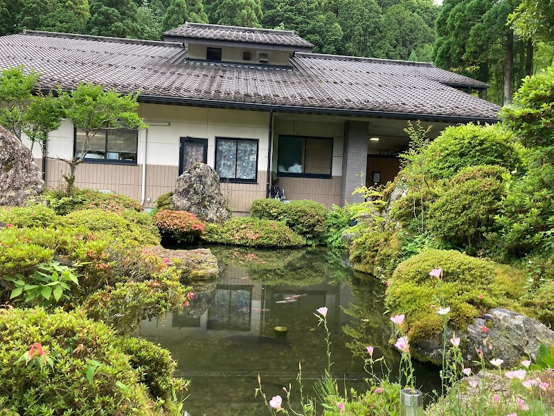 高畑温泉 湯之本館