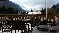 Atmosphère du Restaurant Aux Dix Vins à Chamonix-Mont-Blanc - n°7