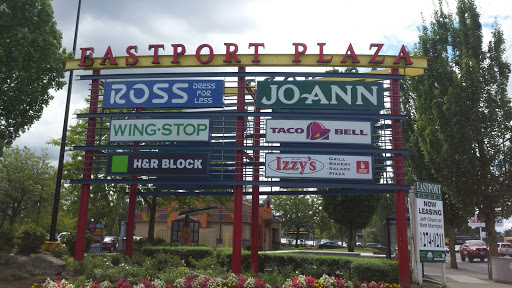 Shopping Mall «Eastport Plaza Shopping Center», reviews and photos, 4000 SE 82nd Ave, Portland, OR 97266, USA