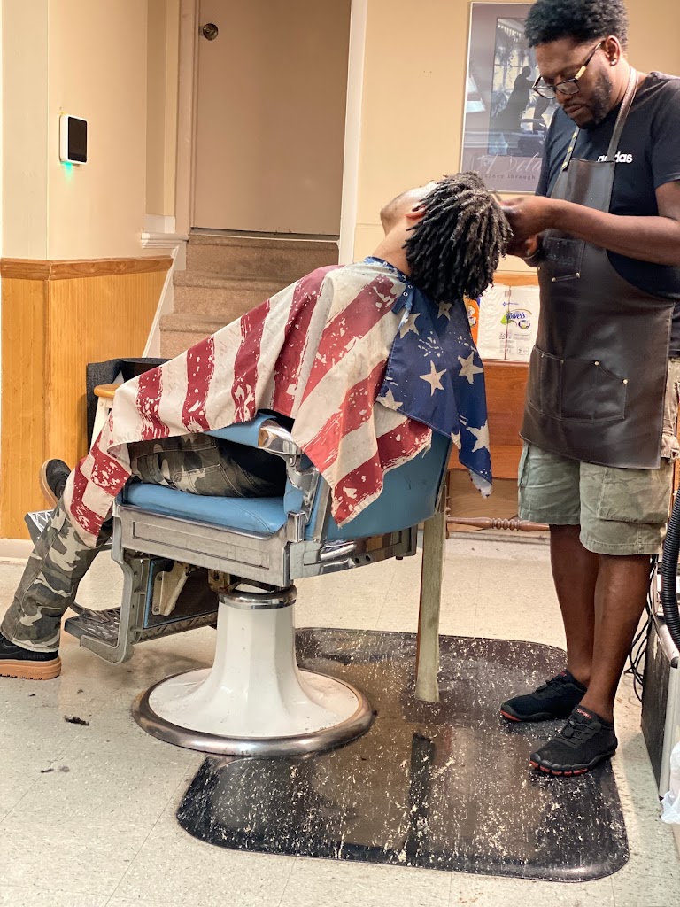 Village Barber Styling 19904
