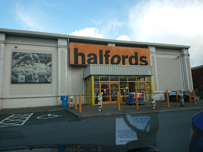 Halfords - Belfast