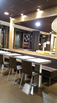 Atmosphère du Restauration rapide McDonald's à Varennes-Vauzelles - n°12