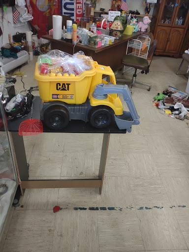 Thrift Store «Goodwill», reviews and photos