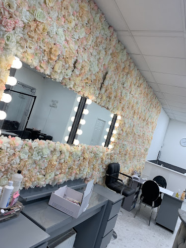 Reviews of The Studio Makeup Hair & Beauty in Manchester - Cosmetics store