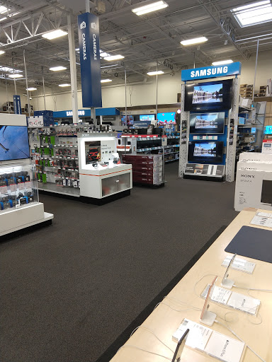 Electronics Store «Best Buy», reviews and photos, 655 W Herndon Ave, Clovis, CA 93612, USA