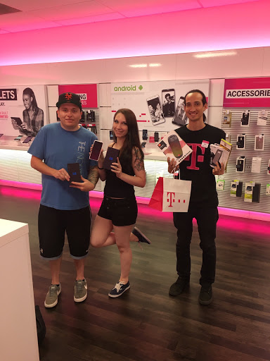 T-Mobile image
