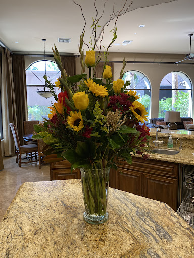 Florist «Elite Flowers and Gifts», reviews and photos, 20280 N 59th Ave #116, Glendale, AZ 85308, USA