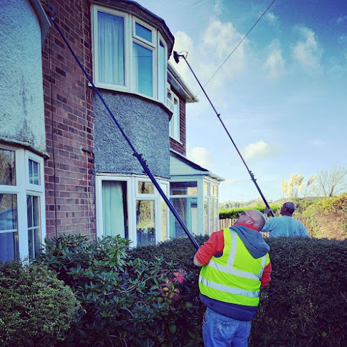 IB Cleaning-window cleaner - Leicester