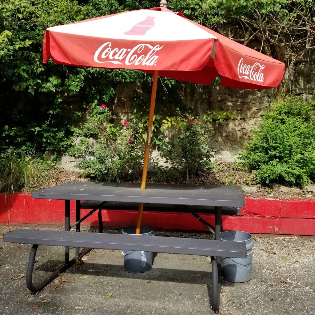 Cliffside Diner 40601