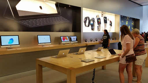 Computer Store «Apple Georgetown», reviews and photos, 1229 Wisconsin Ave NW, Washington, DC 20007, USA